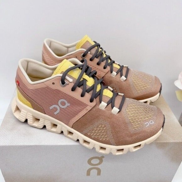 NEW ON CLOUD X Running Shoe Mocha/ Sand Pink Womens Size US 8.5 * Rare - Picture 2 of 11